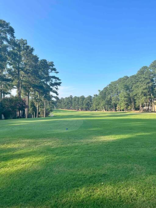 The Green Tee Suite Pinehurst Εξωτερικό φωτογραφία